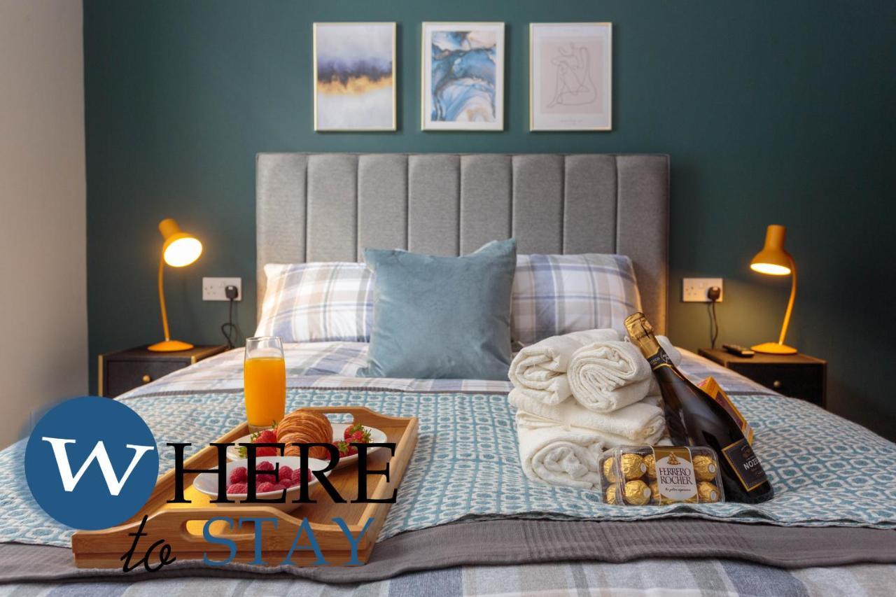 Stylish 2Bed Apartment Underneath Edinburgh Castle ภายนอก รูปภาพ
