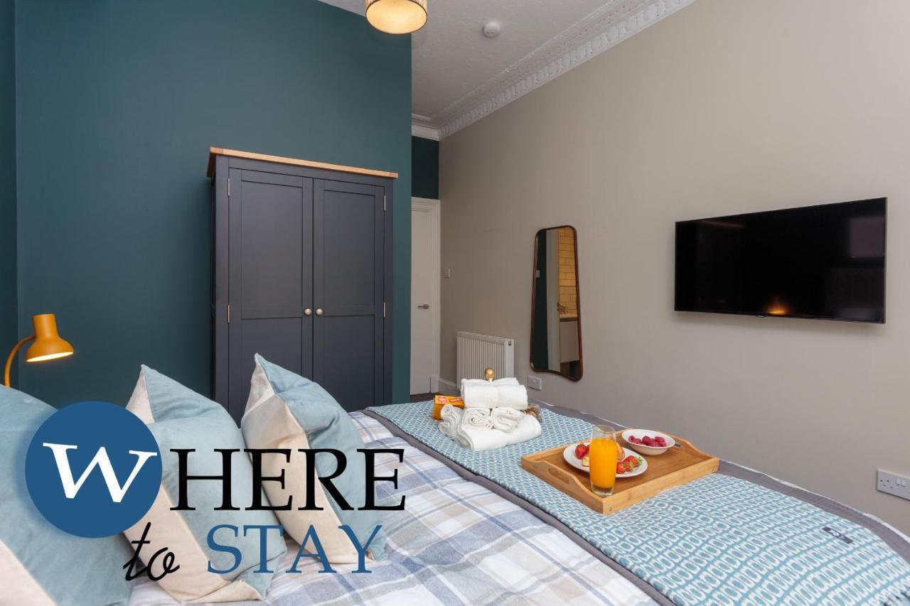 Stylish 2Bed Apartment Underneath Edinburgh Castle ภายนอก รูปภาพ